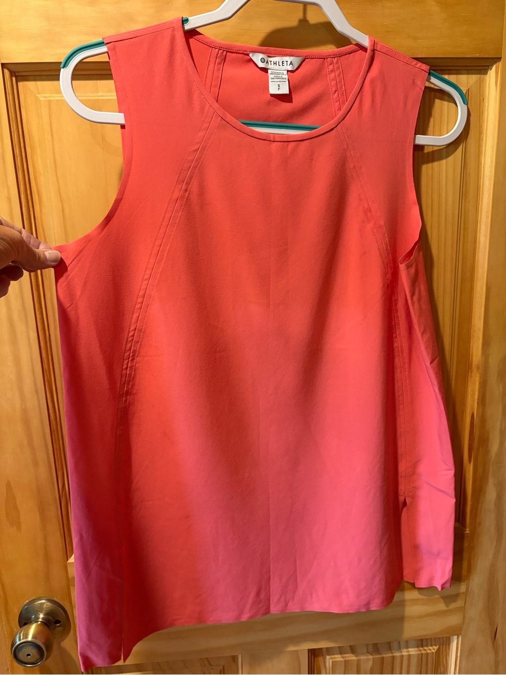 Athleta Zephyr Refined Tank vibrant coral pink SP